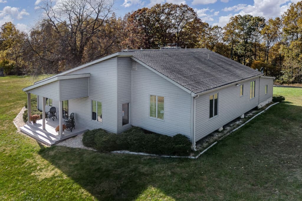 98800 275971 JpGO1lB03q87X4DgtJi9i0sA6x21Tr8nviFIJljIoTI 66552cb0f3801.jpg