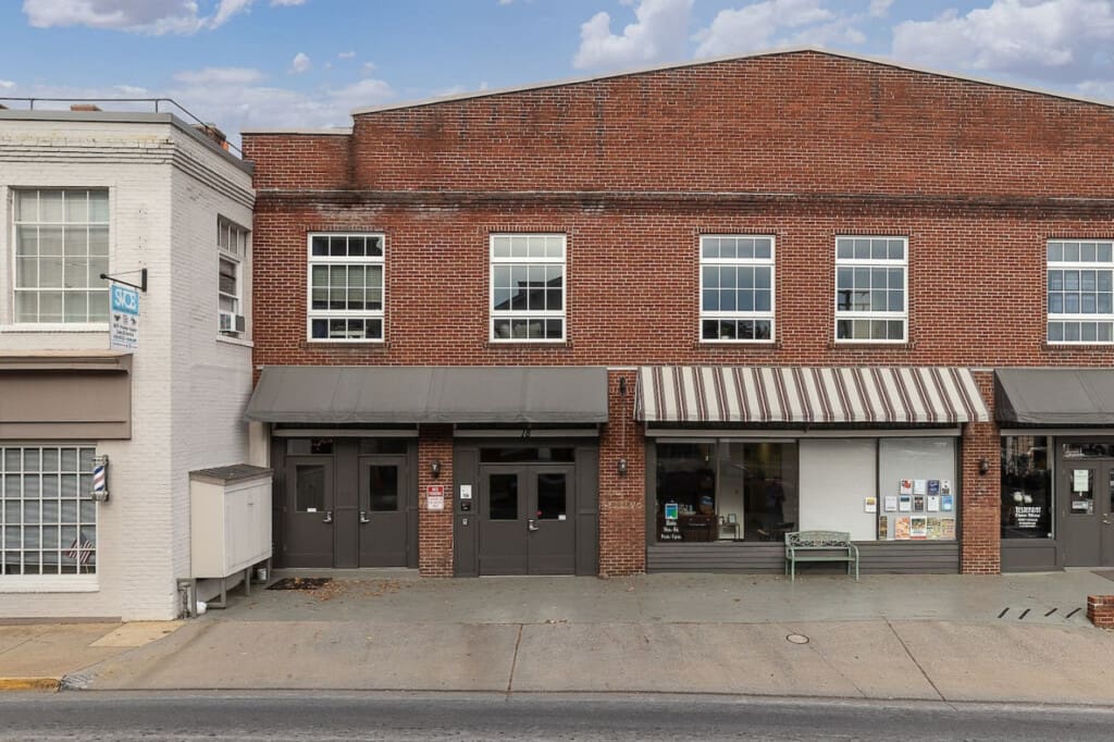 98800 275978 KhfMkey8uk7N7mgz2kHmJi3SW9cdZR0HfHWWES2Fmrc 6654ef10a4397.jpg