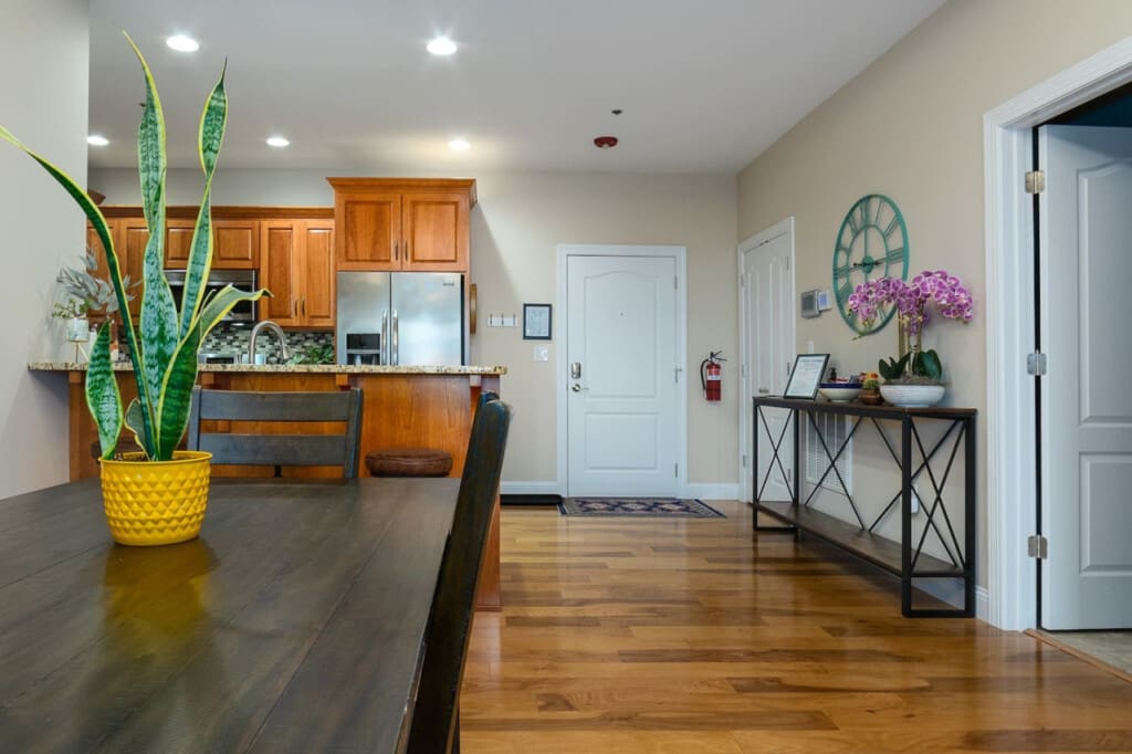 98800 275978 kehzunyy97EdXoHpaS45W1frq5KhIBo 2 BN rKWaB0 66552c38ac1ba.jpg