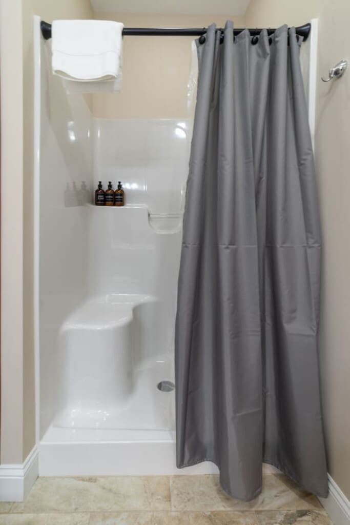 98800 275980 KXk93mLcwGOQ48LJexBZK7pV3Qr8CB04M8DQWUY Mhk 6654eeca48481.jpg