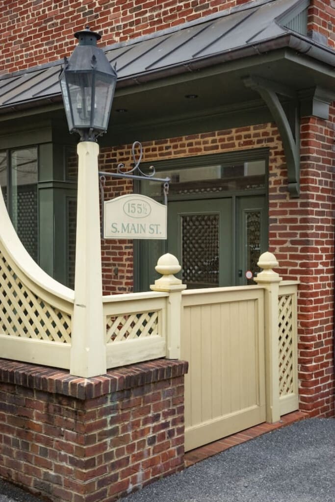 98800 277358 HdtJ7kMtkIDJ64bYunAM5GUgJTPqqzvbY 9Ylw7 iAc 665a17caf1ff8.jpg