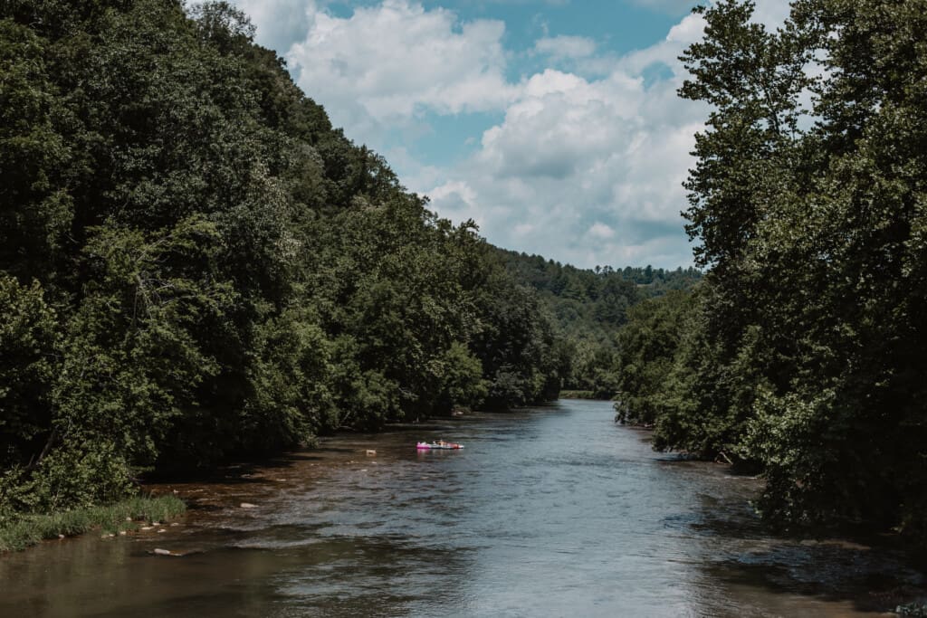 CURATED GETAWAYS: Floyd